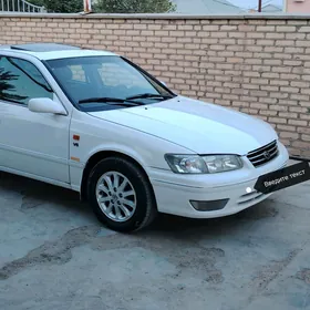 Toyota Camry 1998