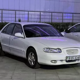 Hyundai Sonata 1998