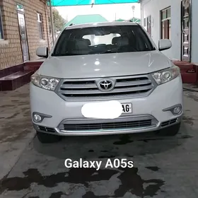 Toyota Highlander 2011