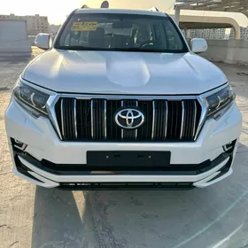 Toyota Land Cruiser Prado 2023