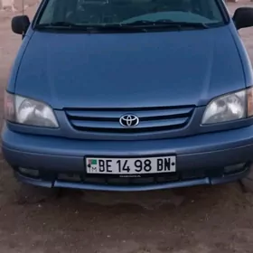 Toyota Sienna 2002