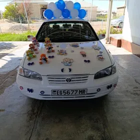 Toyota Camry 1998