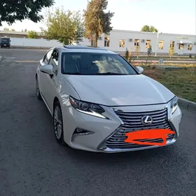 Lexus ES 2016
