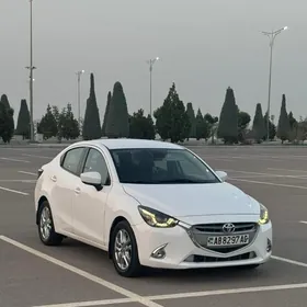 Toyota Yaris 2017