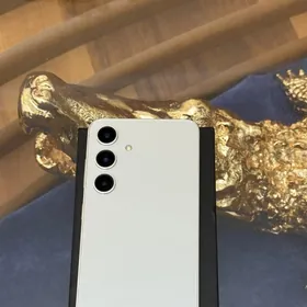 Samsung s24