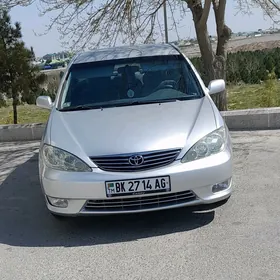 Toyota Camry 2004