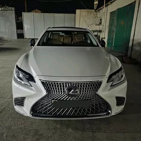 Lexus LS 500 2020