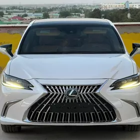Lexus ES 350 2023