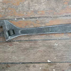 ключ разводной на. 46