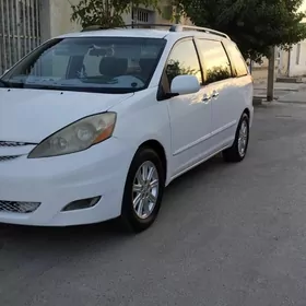 Toyota Sienna 2009