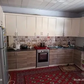 kuhnya garnitur
