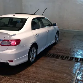 Toyota Corolla 2013