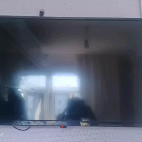 pleysteyshn bile telewizor