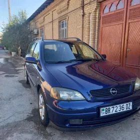 Opel Astra 1999