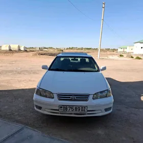 Toyota Camry 1998