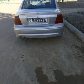 Opel Vectra 2000