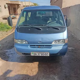 Toyota Hiace 1996