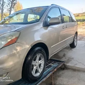 Toyota Sienna 2006