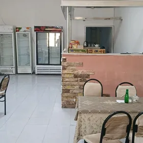 Arenda yer kafe