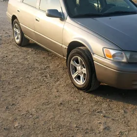 Toyota Camry 1998
