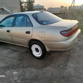 Toyota Carina 1993