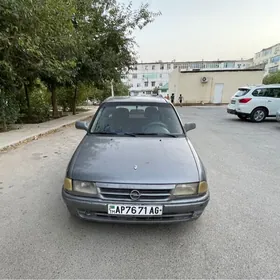 Opel Astra 1993