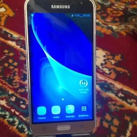 Samsung j 3