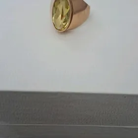 продам золотое кольцо