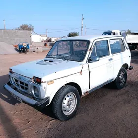 Lada Niva 1985