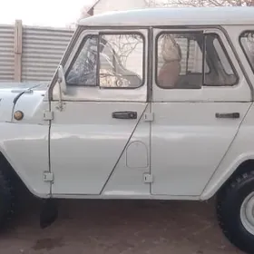 UAZ 469 2002