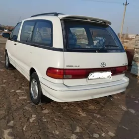 Toyota Previa 1991