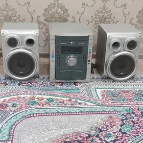 музыкальный центр