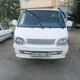 Toyota Hiace 2002