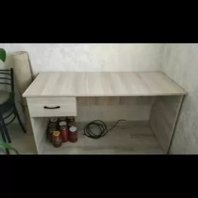 kompyuter stol