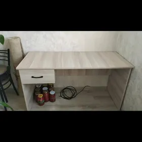 kompyuter stol