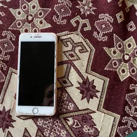 IPhone 8+