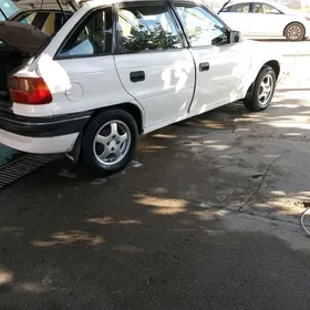 Opel Astra 1992