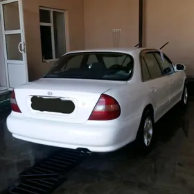 Hyundai Sonata 1998