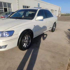 Toyota Camry 2000