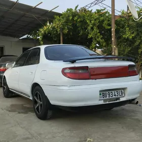 Toyota Carina 1994