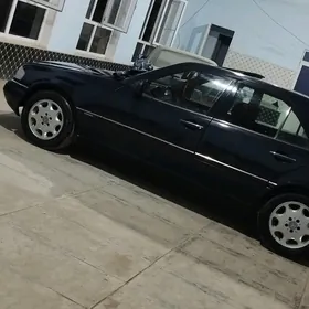 Mercedes-Benz 230E 1993