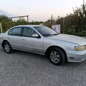 Nissan Cefiro 1996