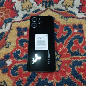 Redmi 12.