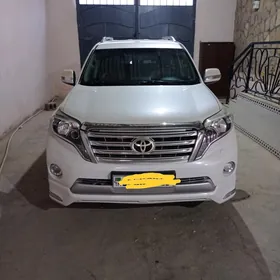 Toyota Land Cruiser Prado 2014