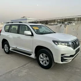 Toyota Land Cruiser Prado 2023