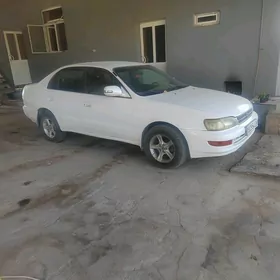 Toyota Corona 1995