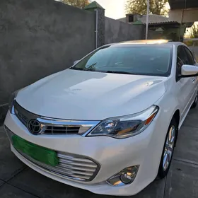 Toyota Avalon 2013