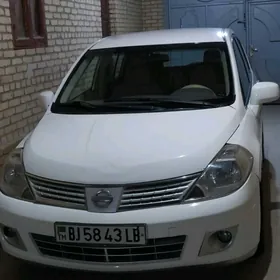 Nissan Versa 2010