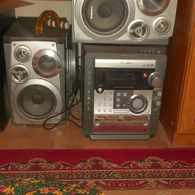 музыкальный центер