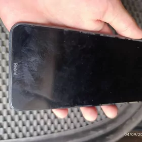 Redmi 8   4/64gb
